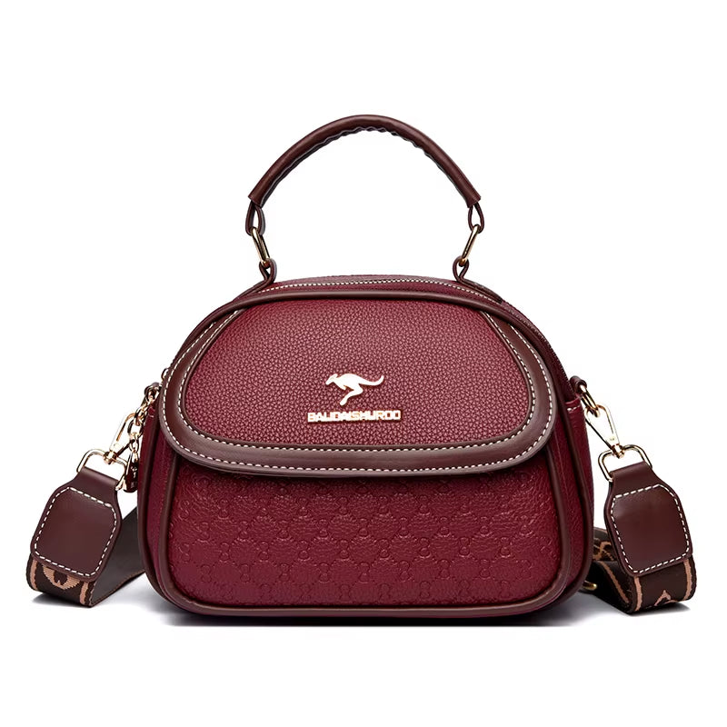 حقيبة صغيرة فاخرة مستوحاة من إطلالات الكوريات