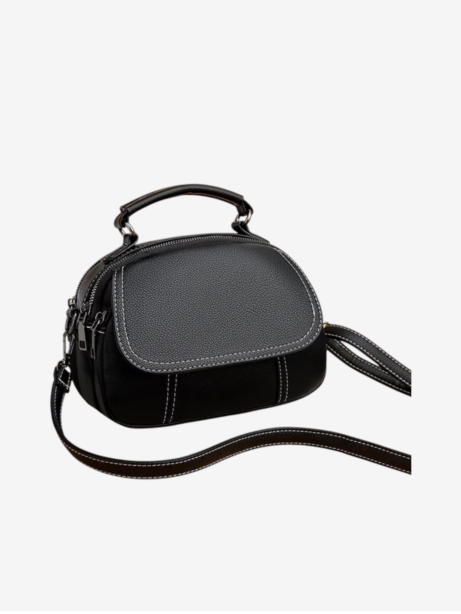 حقيبة نسائية عملية بتصميم أنيق من الجلد الناعم