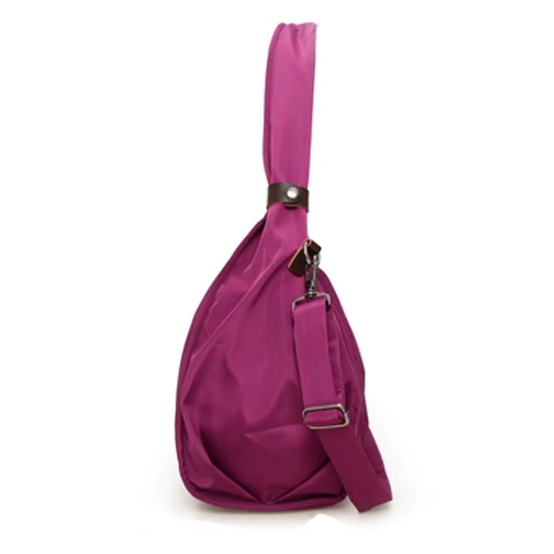 حقيبة رياضية مقاومة للماء من النايلون