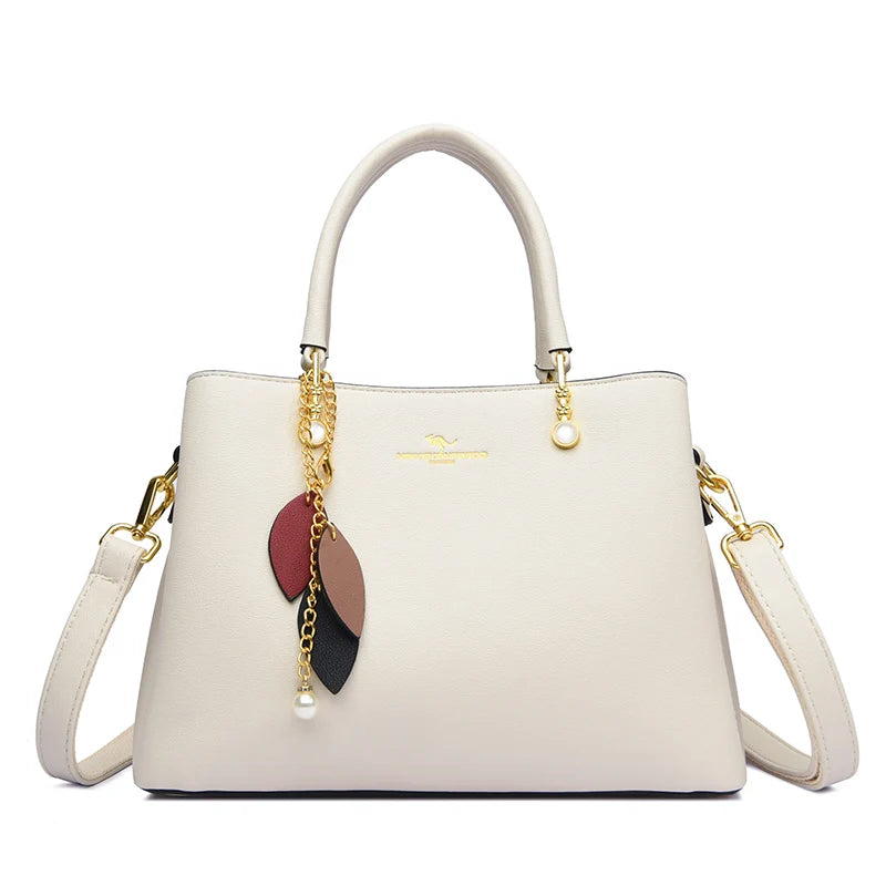 حقيبة يد نسائية بتصميم عصري فخم