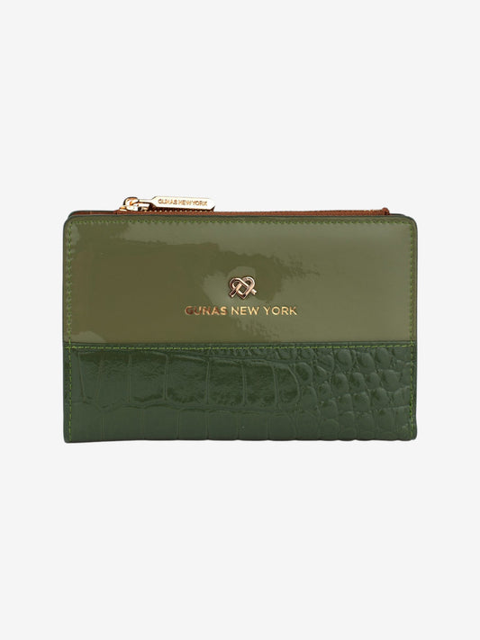 محفظة ماديسون خضراء جلد فيغان فاخر بتصميم Bifold