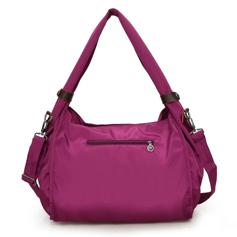 حقيبة رياضية مقاومة للماء من النايلون